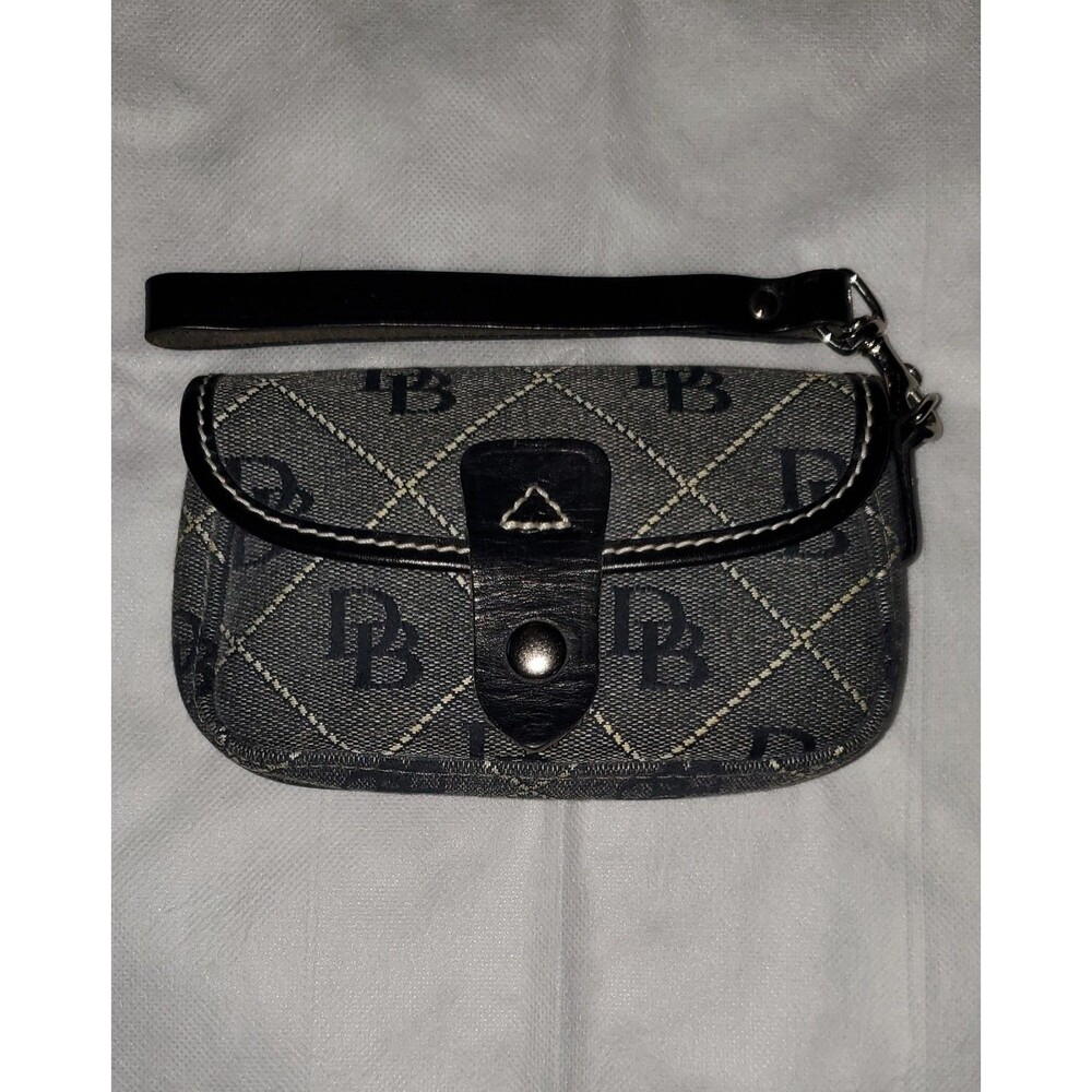 Dooney & Bourke Wristlet